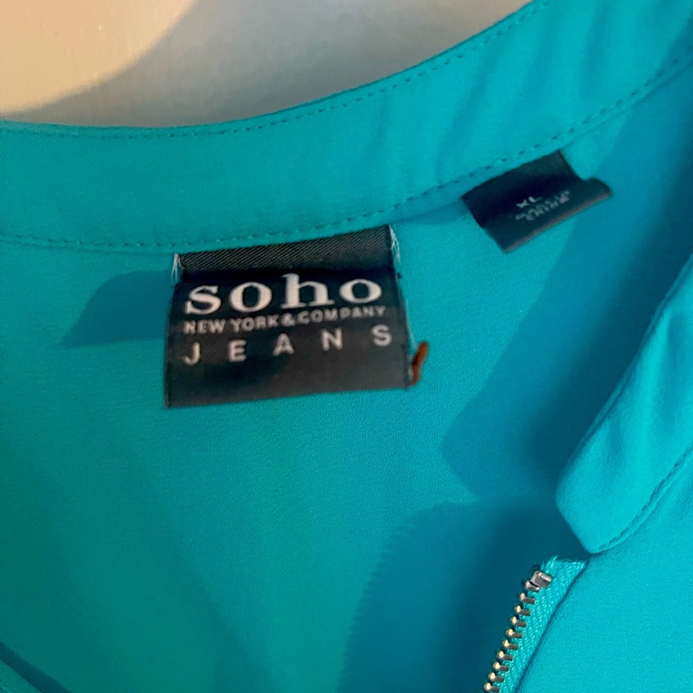 Blue blouse for women Size XL.